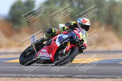 media/Feb-08-2025-CVMA (Sat) [[fcc6d2831a]]/Race 11-Amateur Supersport Open/